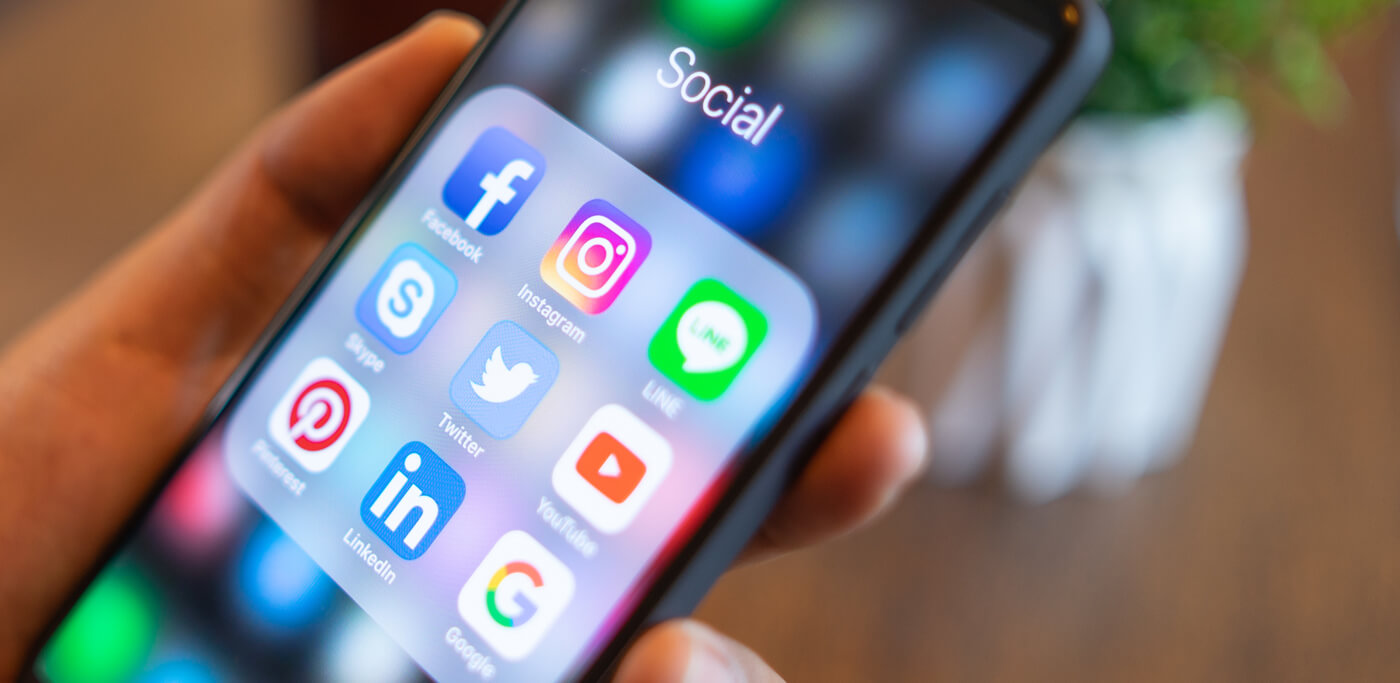 Social Apps on a mobile